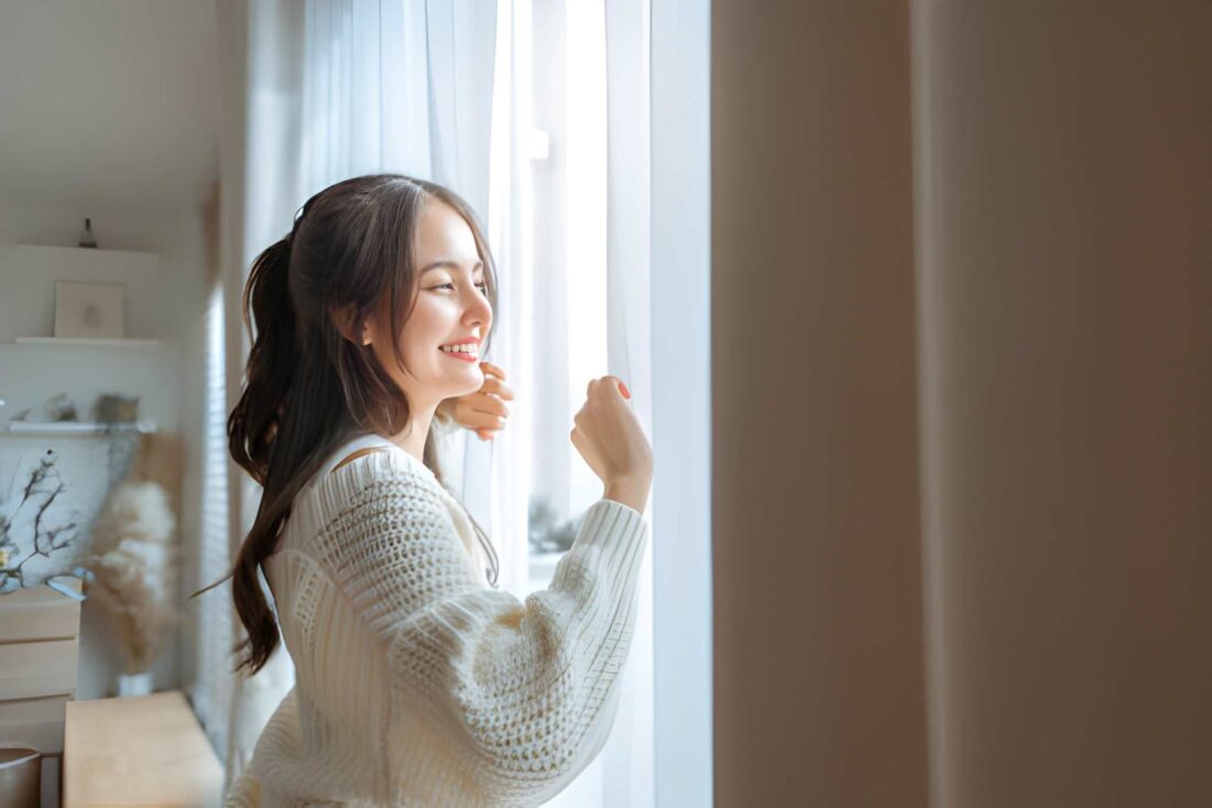 how to balance hormones naturally